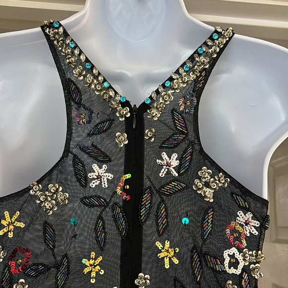 Promdress worn once . Beautiful beading and sequins thru out altered to fit 5’2 - Picture 7 of 9